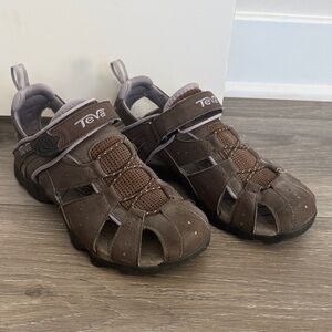 Teva Women’s size 7 Brown Sandals